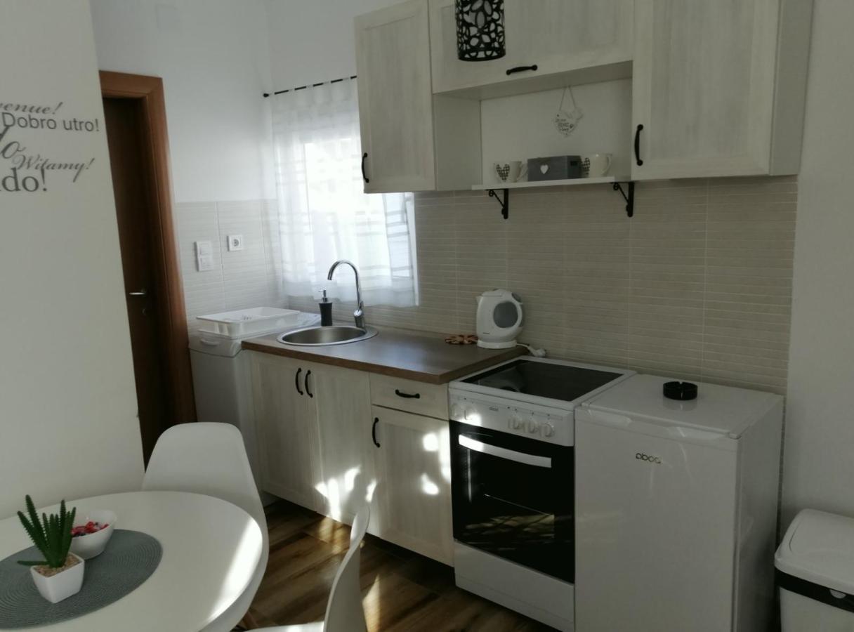 Apartman Gust Херцег Нови Екстериор снимка